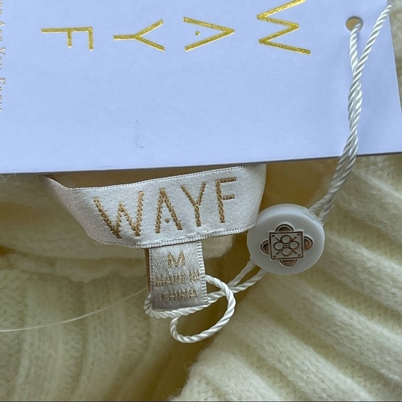 NWT WAYF Sweet Nothings Ivory Cable Turtleneck Crop Sweater - Picture 12 of 12